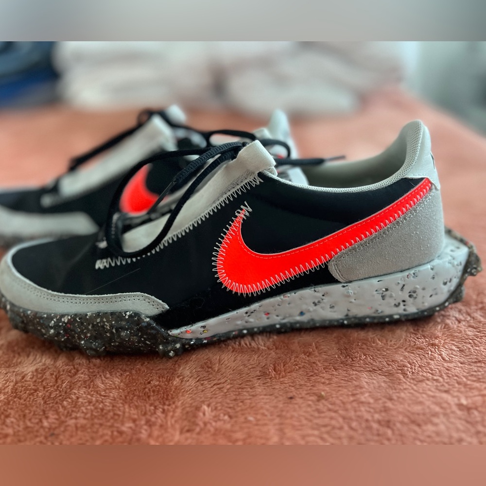 Nike Waffle Racer Crater,